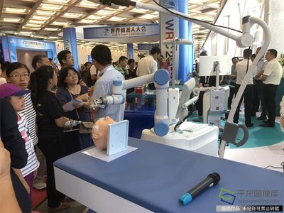 “机”动时刻|力量与才华兼具 未来工厂的高精尖机器人家族狂秀肌肉